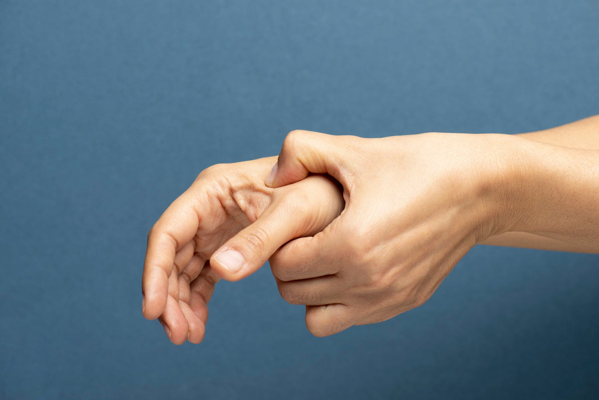Nouvelle année zen : 3 points d’acupression anti-stress à connaître en 2026, selon une praticienne en médecine chinoise