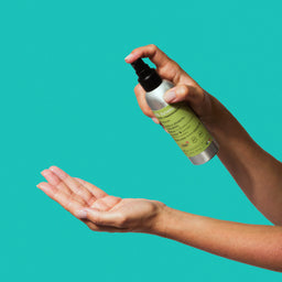Spray assainissant