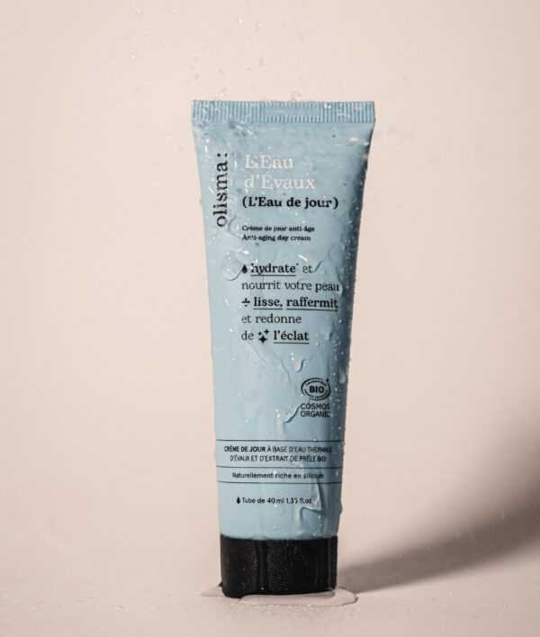Crème-anti-age-eau-de-jour